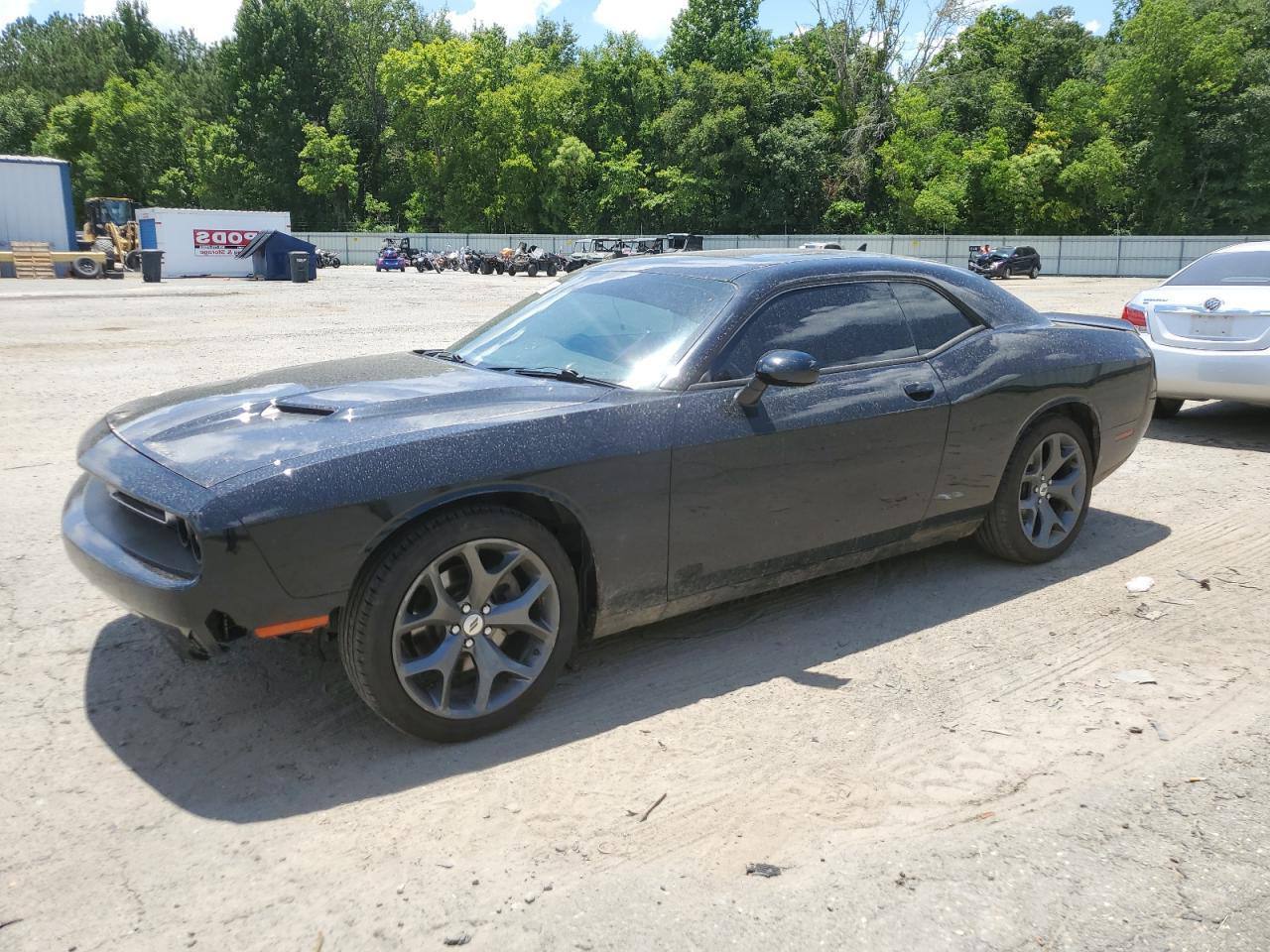 2017 Dodge Challenger przed
